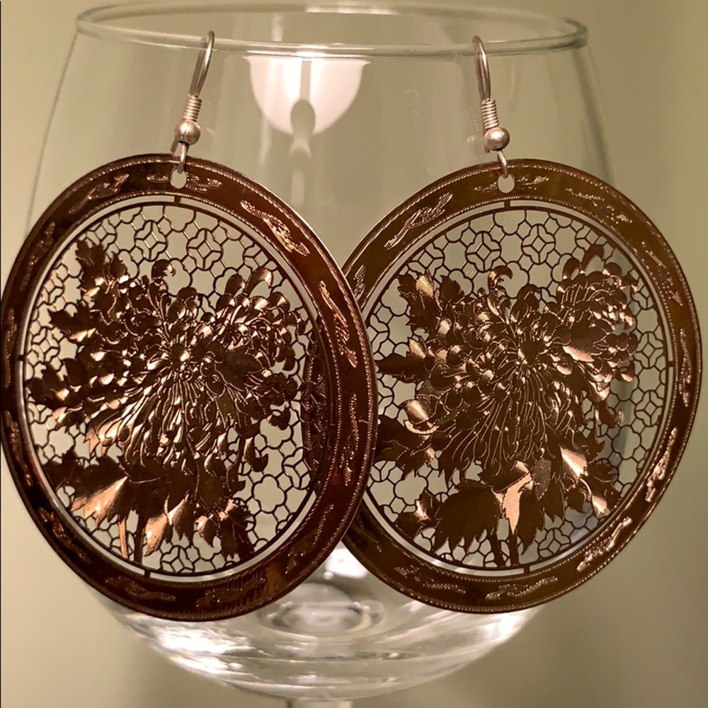 Bronze circle earrings